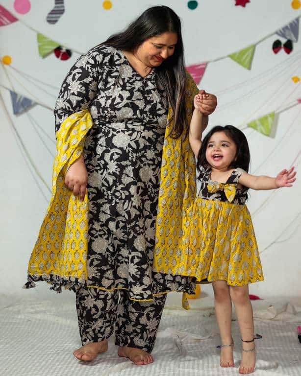 Noir Vine Angrakha Family Set