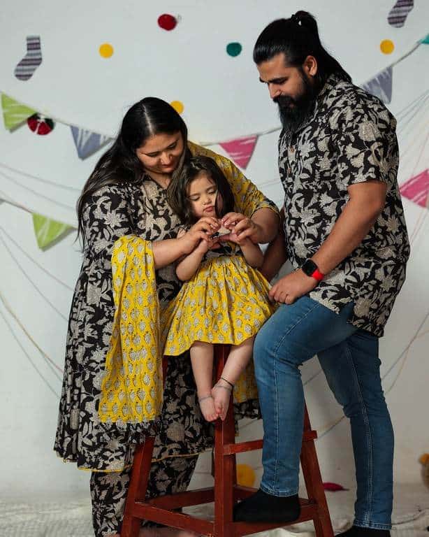 Noir Vine Angrakha Family Set