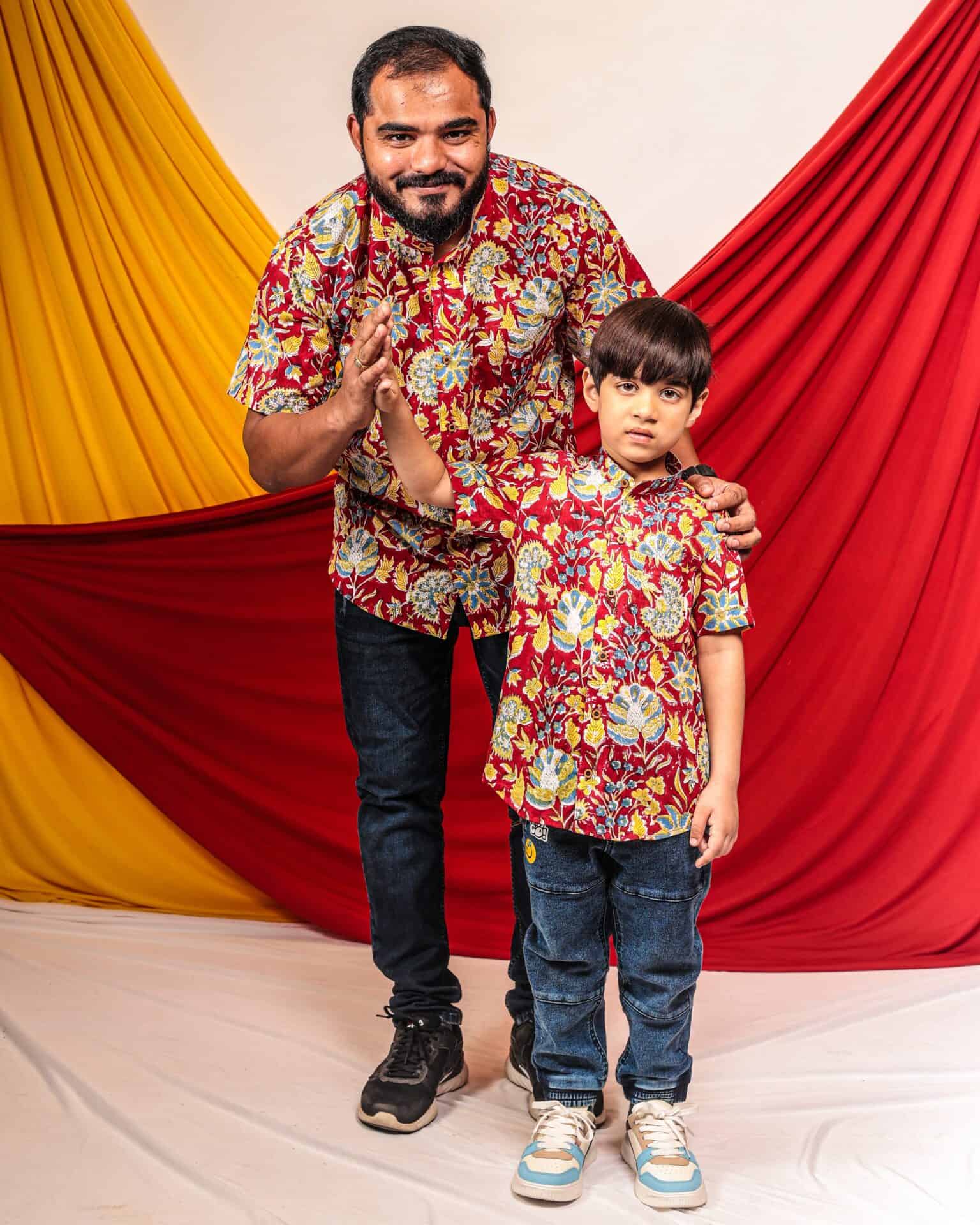 Leafing Red Floral Father Son Twinning