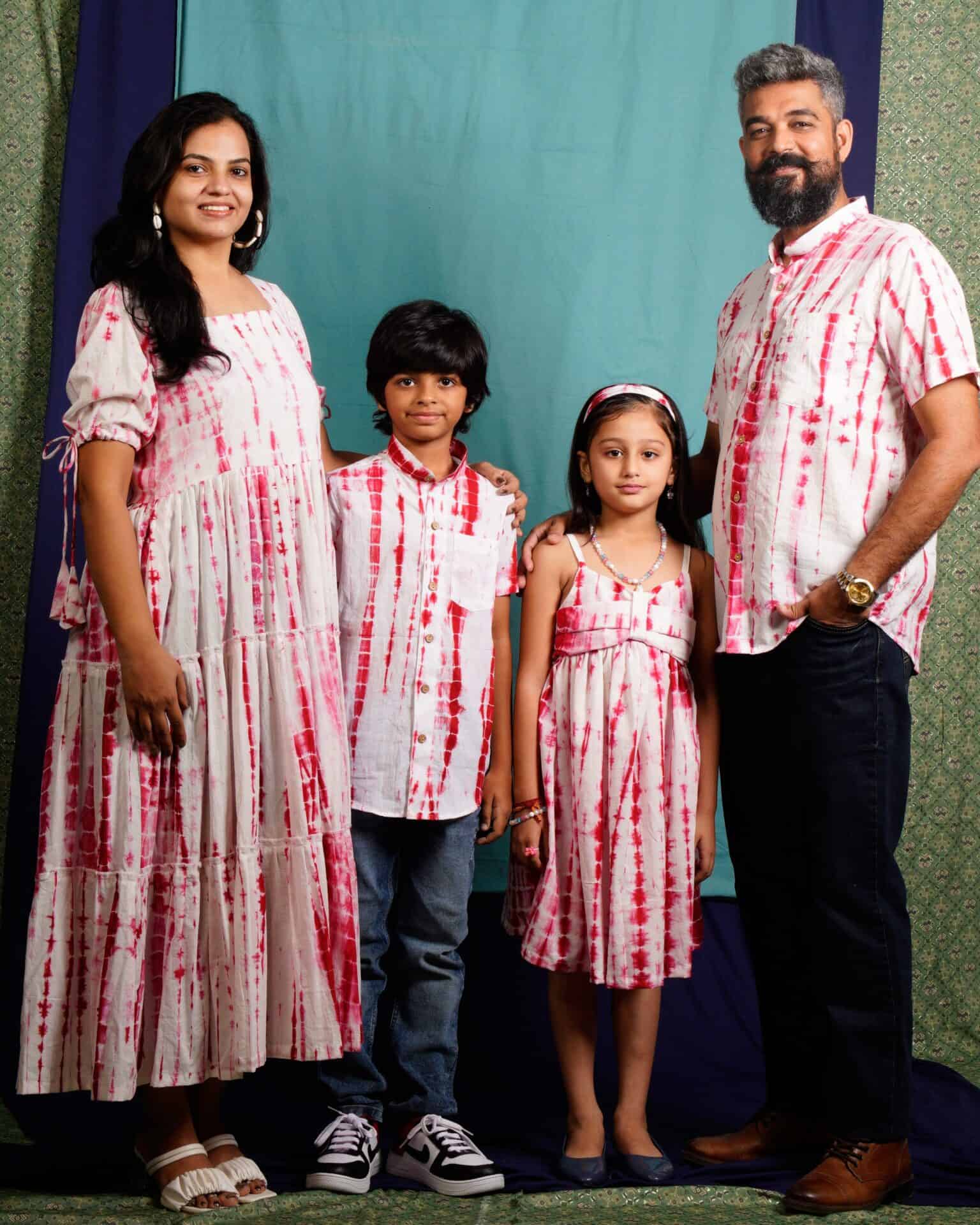 Red Shibori Family Set