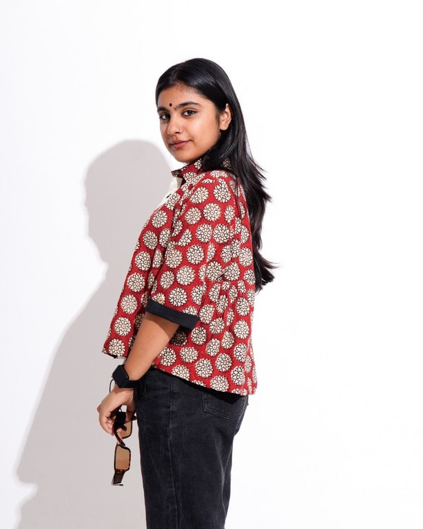 Rosy Vine Crop Top