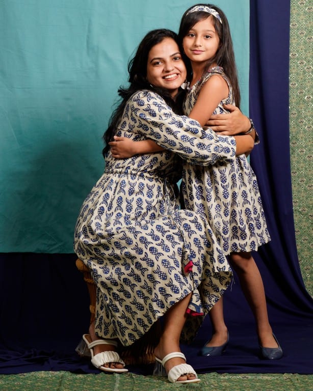Blue Shoal Mother Daughter Twinning