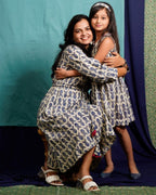 Blue Shoal Mother Daughter Twinning