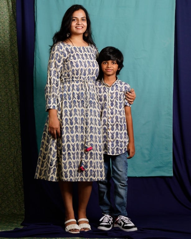 Blue Shoal Mother Son Twinning