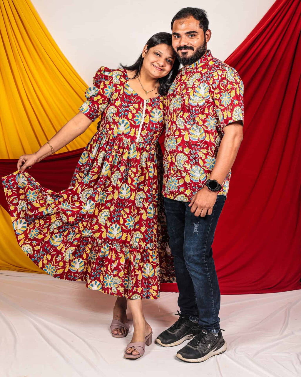 Leafing Red Floral Family Set