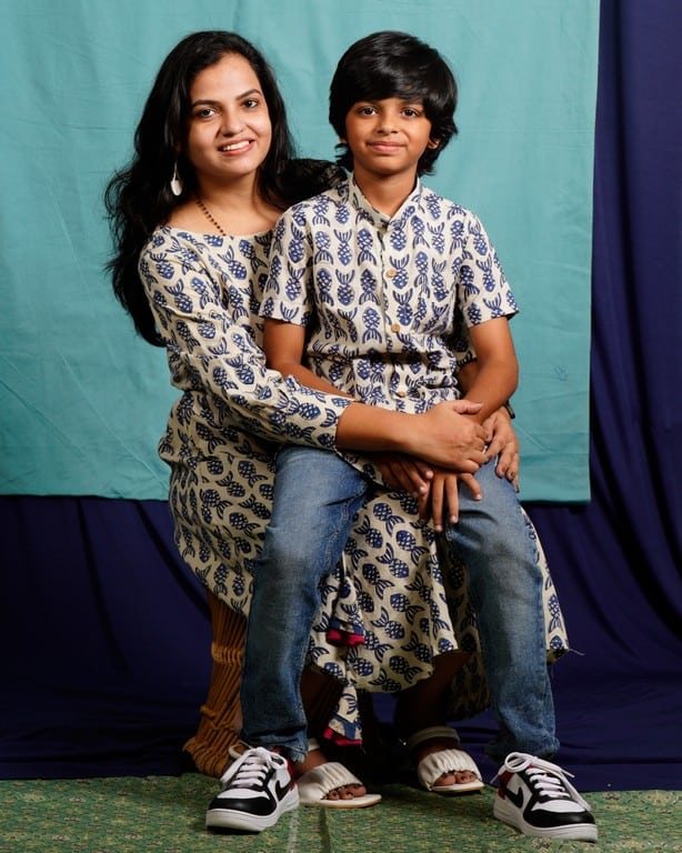 Blue Shoal Mother Son Twinning