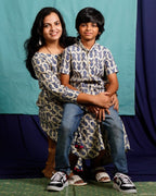 Blue Shoal Mother Son Twinning
