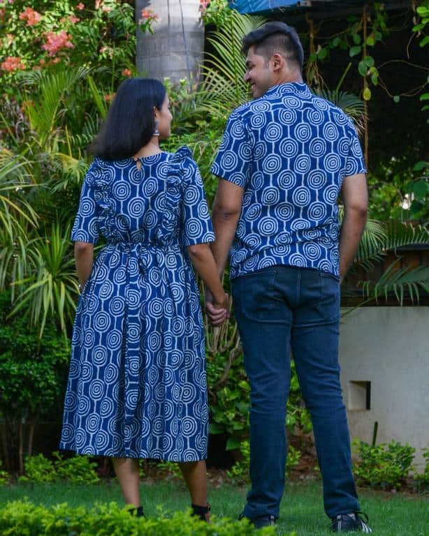 Lollipop Upbeat Blue Frill Couple