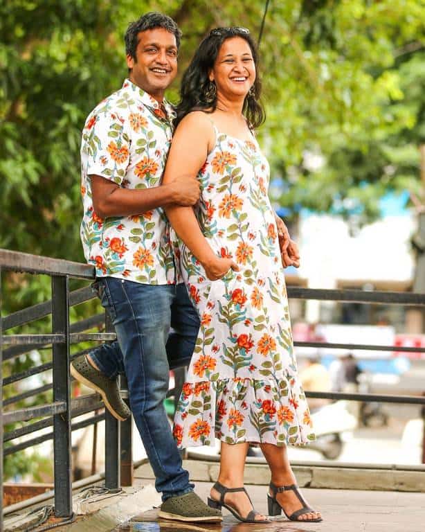 Orchid White Strappy Couple