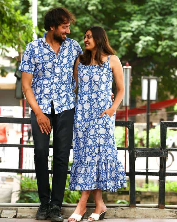 Blue Bloom Strappy Couple Secondary image