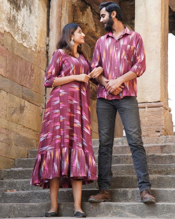 Maroon Panache Couple