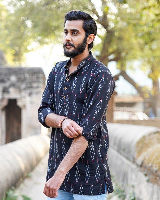 Black Ikat Collared Kurta