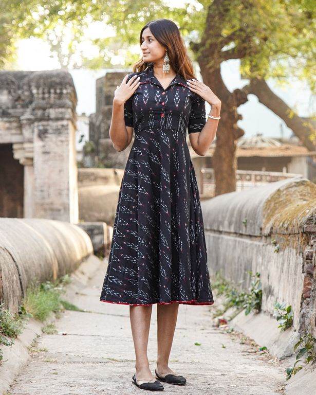 Black Ikat Collared Dress Secondary image
