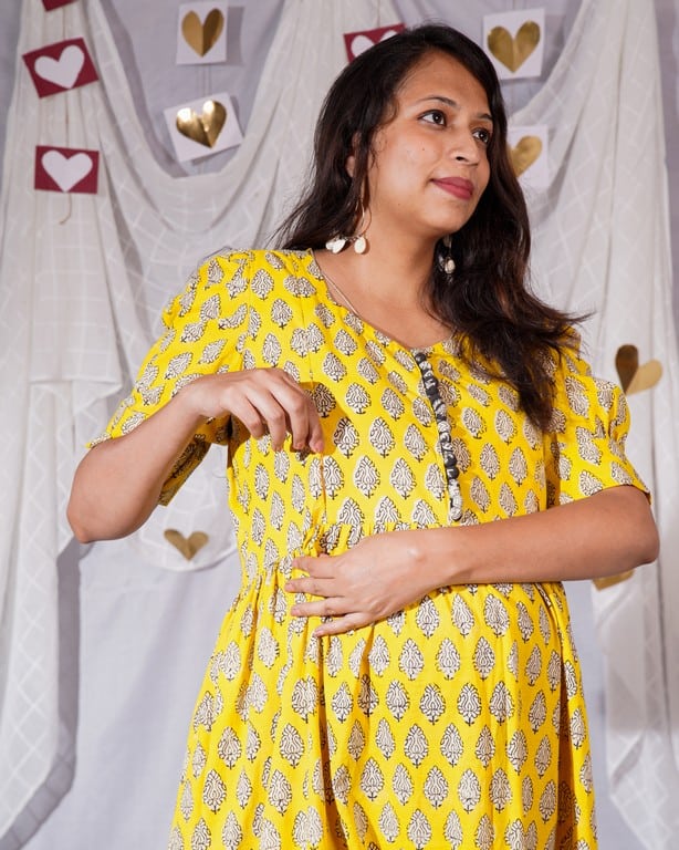 Leafing Yellow Maternity Dress