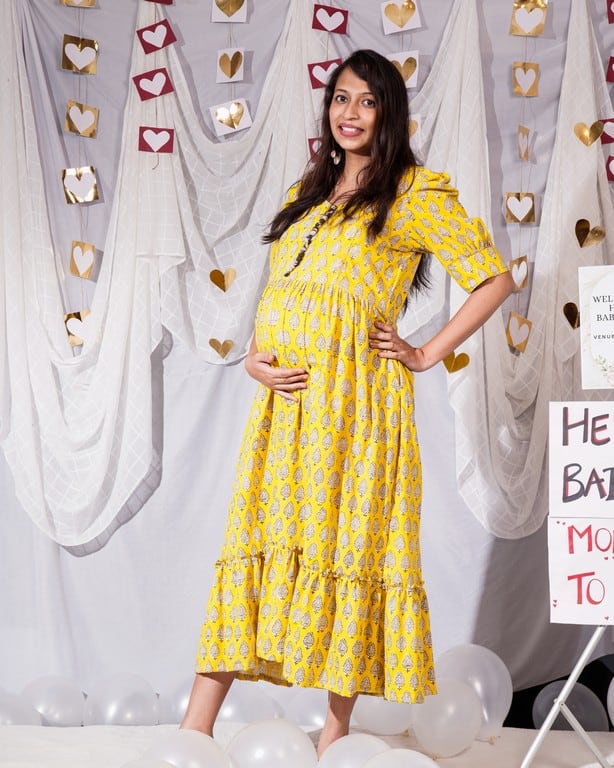 Leafing Yellow Maternity Dress