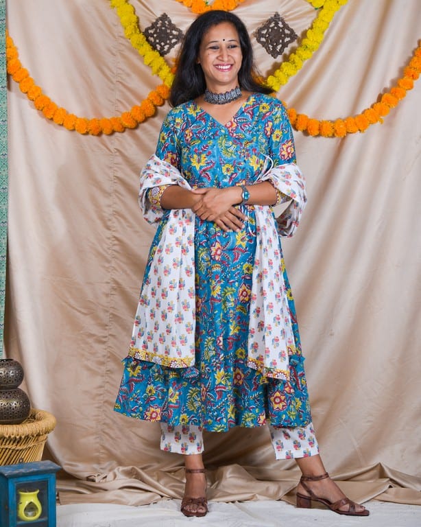 Turquoise Lily Angrakha Maternity Set