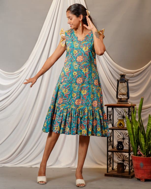 Turquoise Lily Frill Family Set