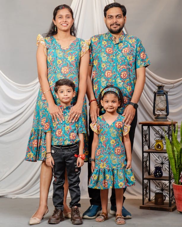 Turquoise Lily Frill Family Set