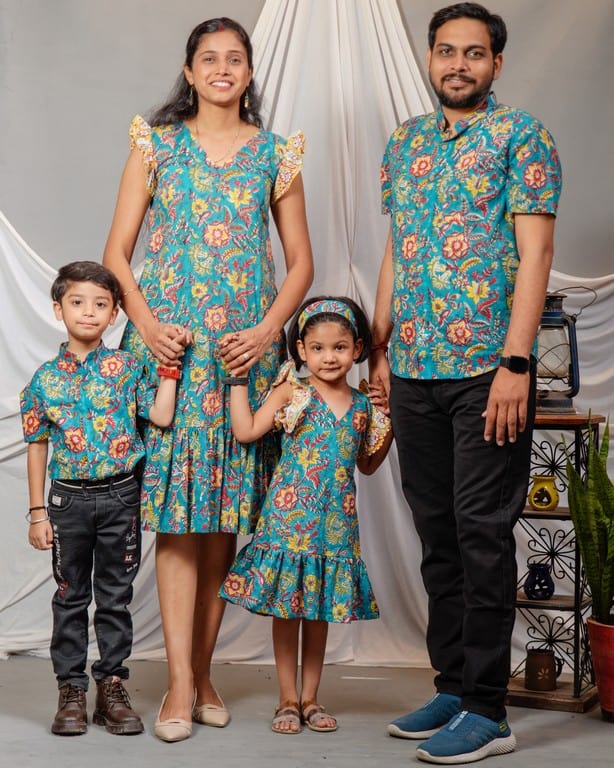 Turquoise Lily Frill Family Set