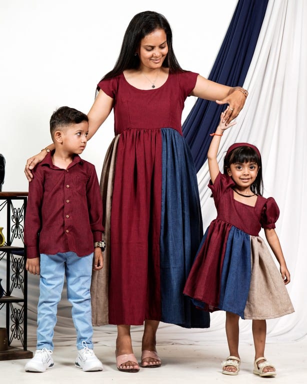 Electric Maroon Mom Kid Twinning