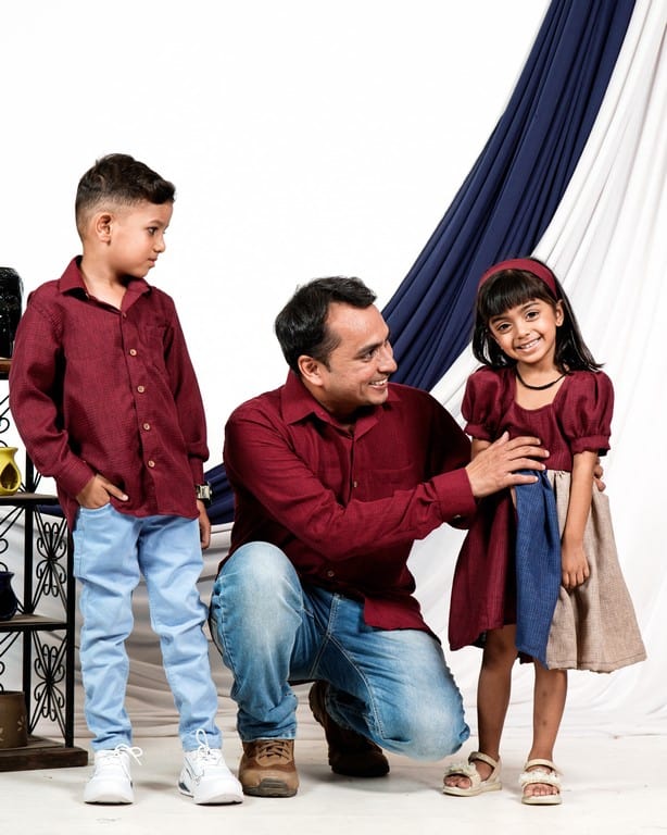 Electric Maroon Father Kid Twining