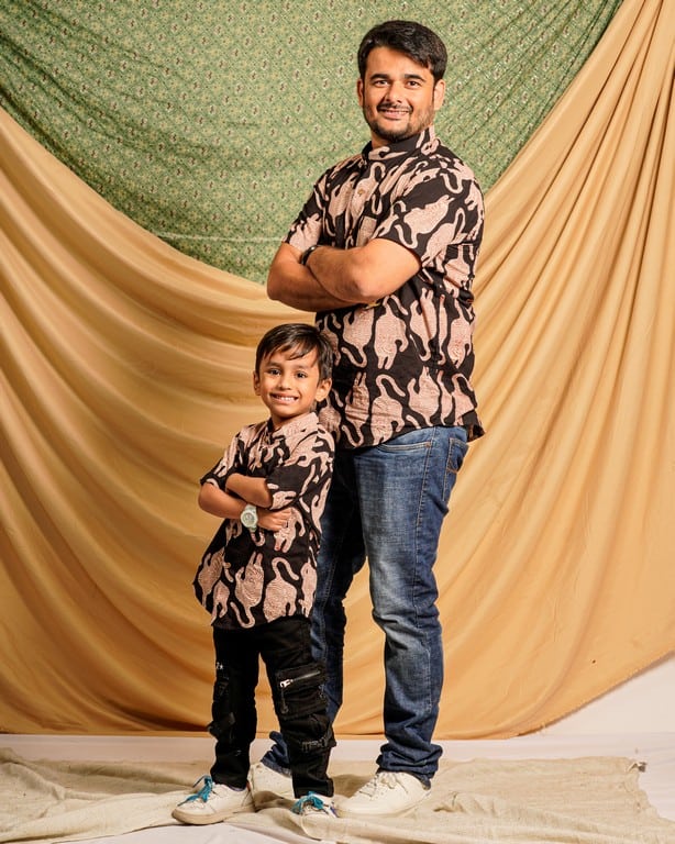 Black Kitty Father Son Twinning