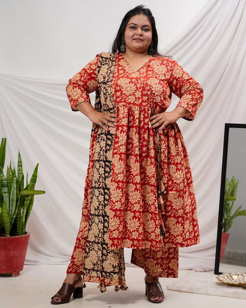 Queen Red Floral Angrakha Plus Size Kurta Set