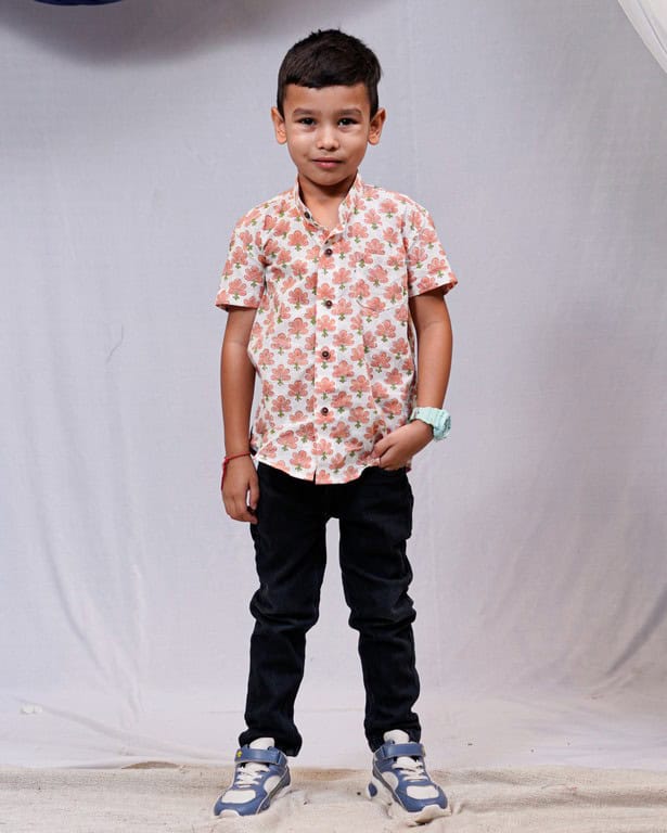 Swan White Kids Shirt Main image