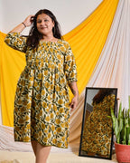 Yellow Cannas Plus Size Outfits
