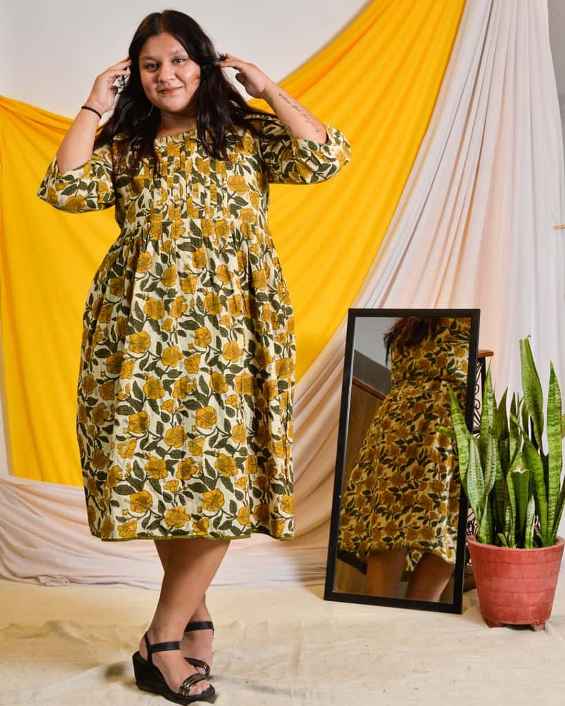 Yellow Cannas Plus Size Outfits