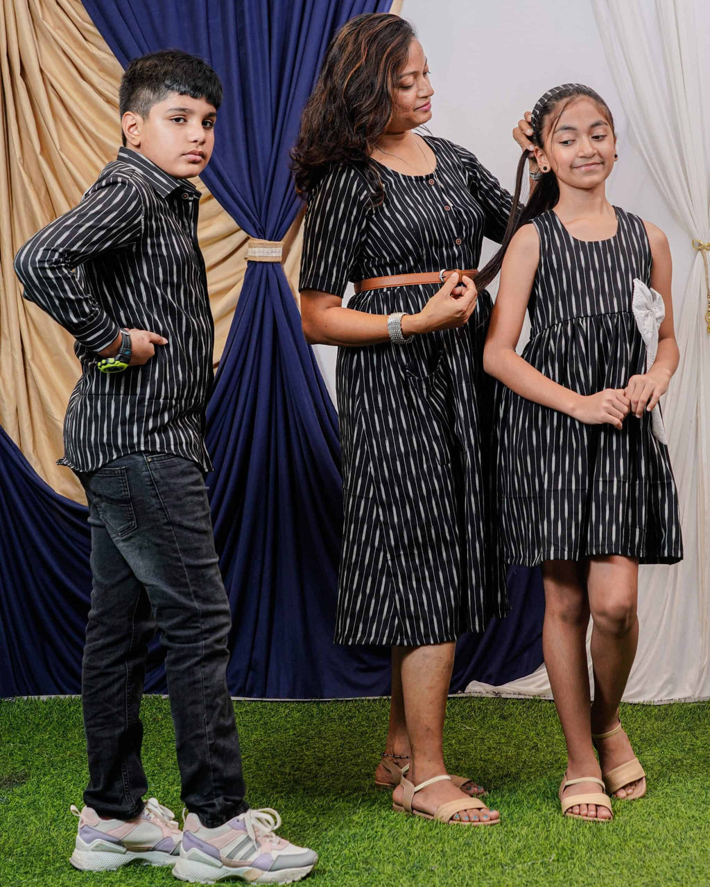 Black Punch Mother Kids Twinning