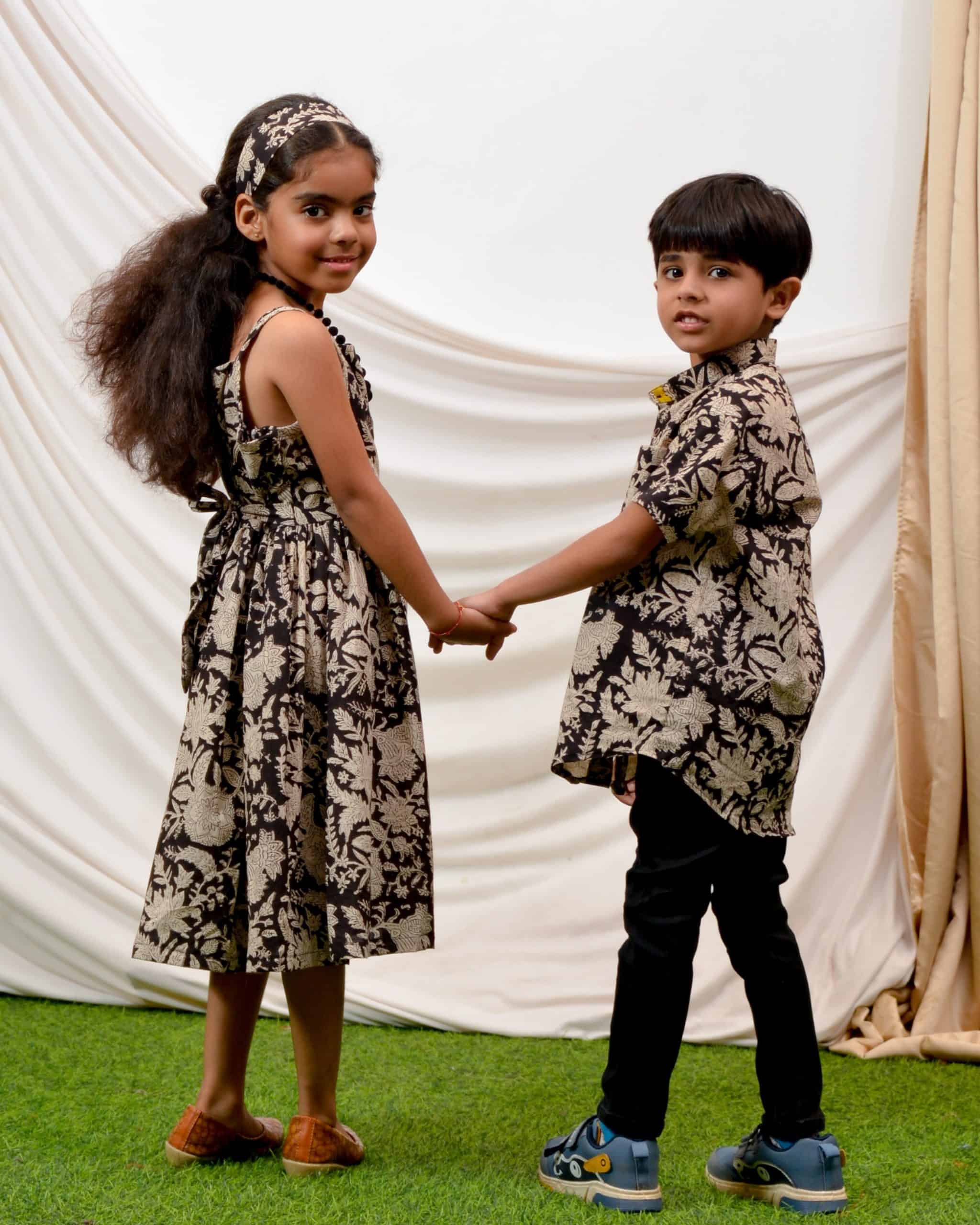 Moonstone Black Family Set