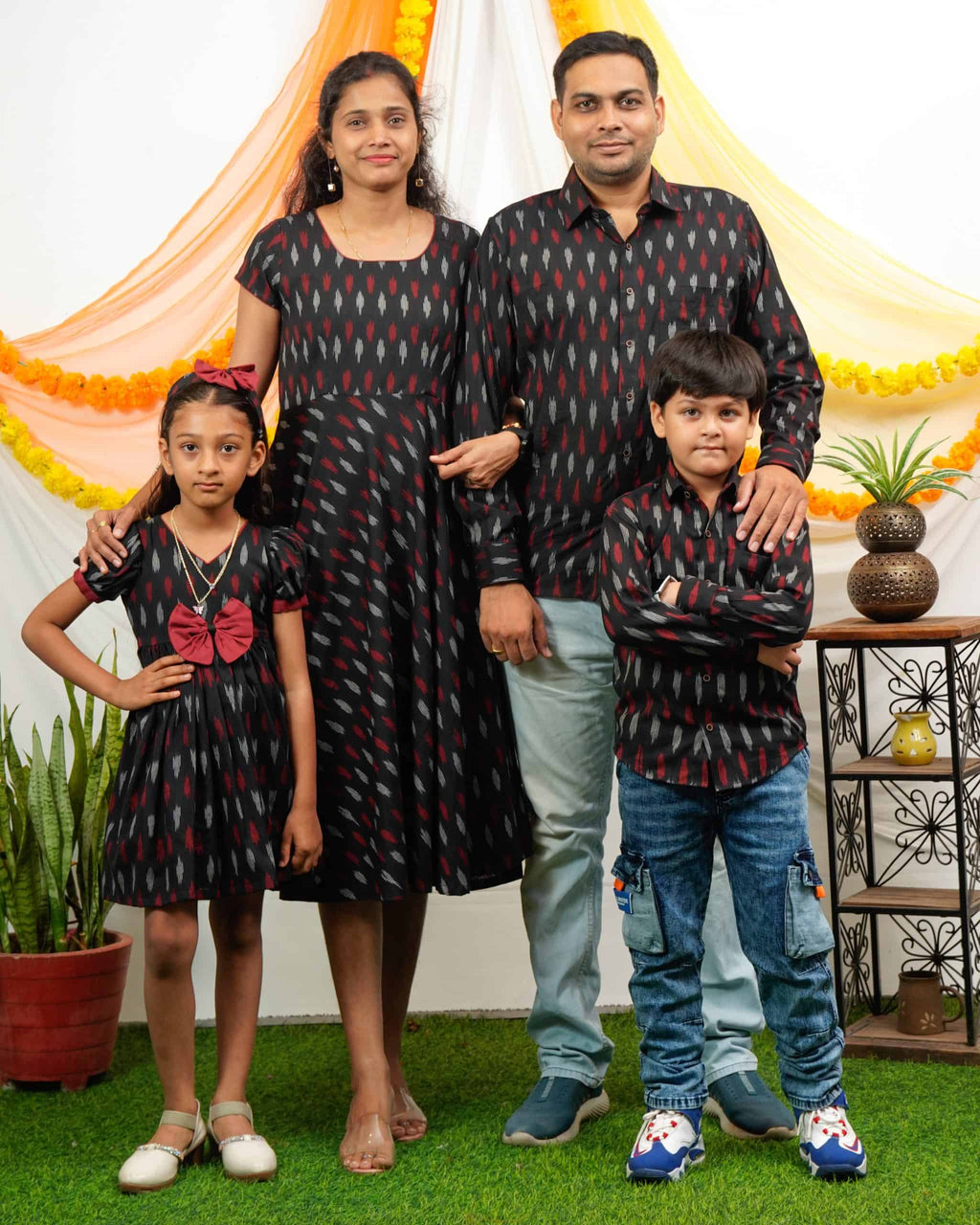 Blackberry Ikat Family
