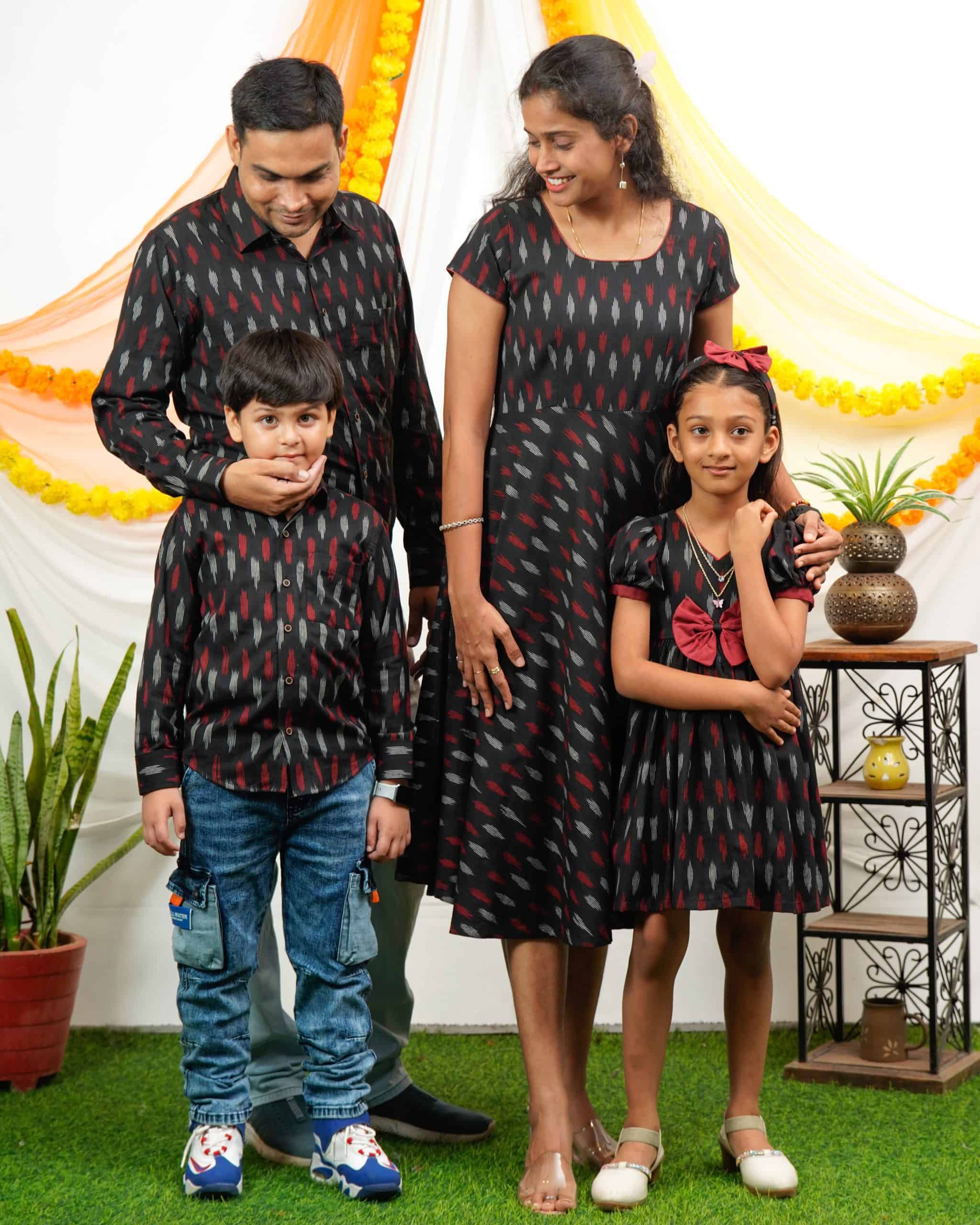 Blackberry Ikat Family