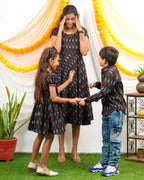 Blackberry Ikat Mother Kids Twinning