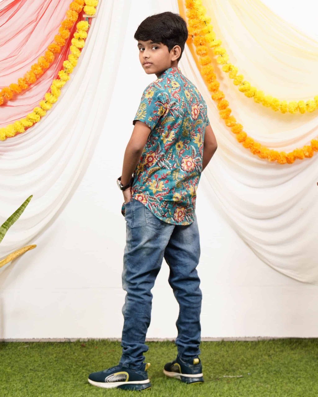 Turquoise Lily Kids Shirt