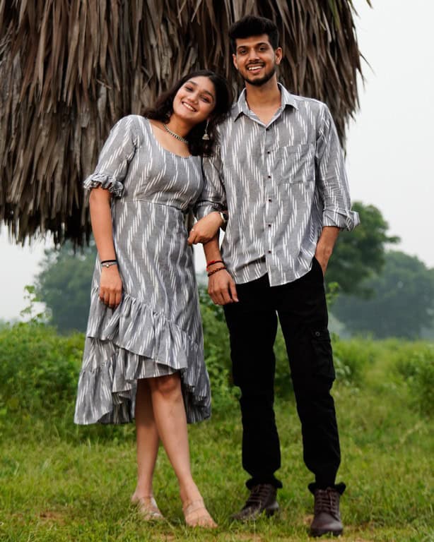 Grey Blast Senorita Ikat Couple