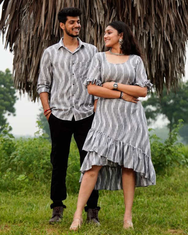 Grey Blast Senorita Ikat Couple