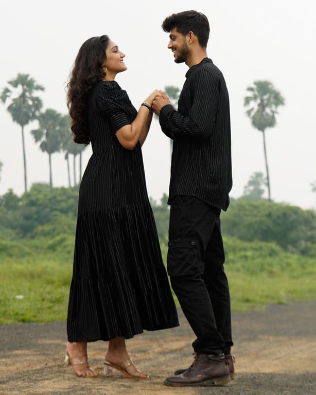 Starry Black Long Couple