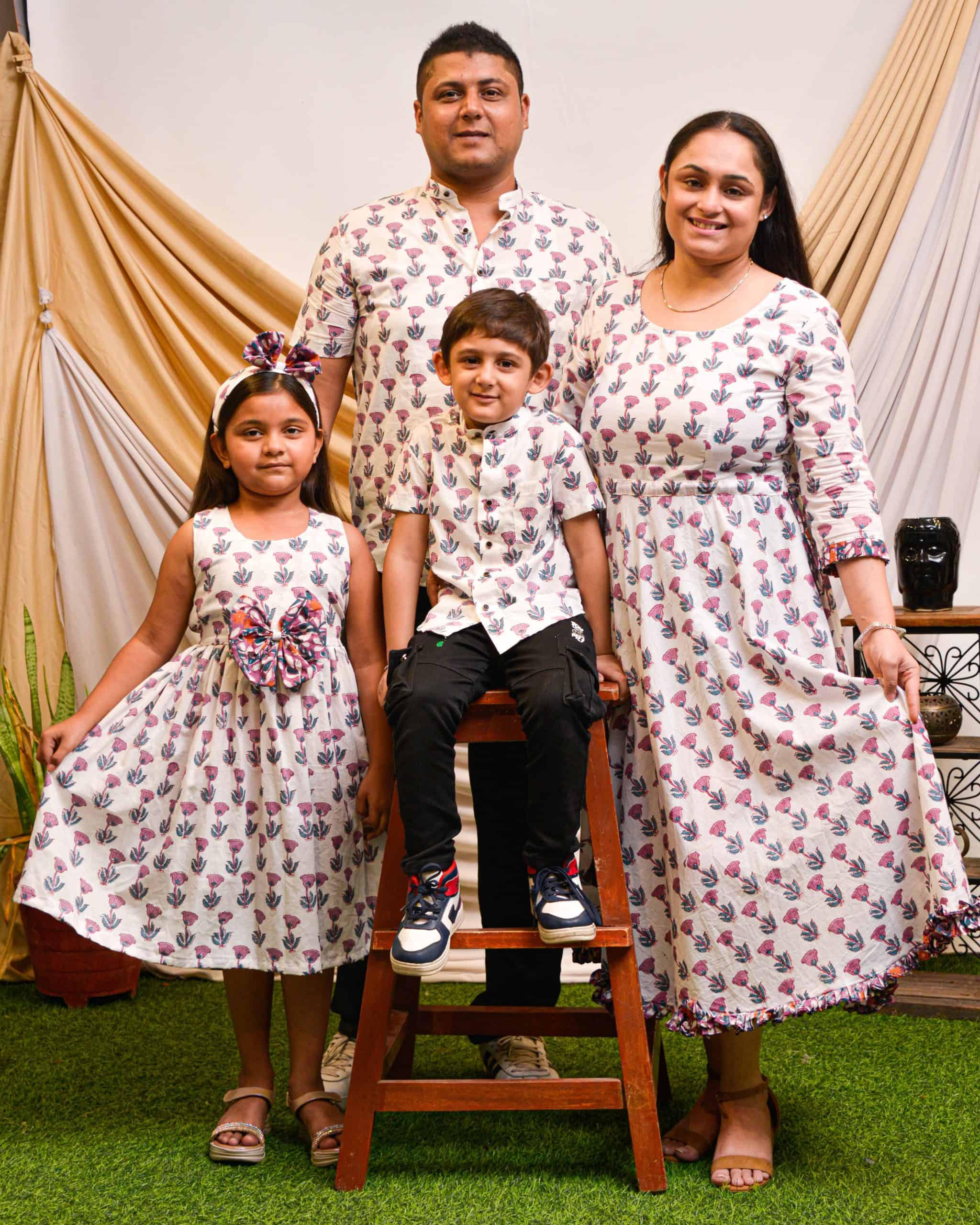 MoonStone White Family Set