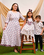 MoonStone White Mother Kids Twinning
