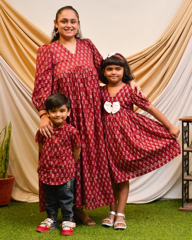 Crimson Maroon Long Mother Kids Twinning