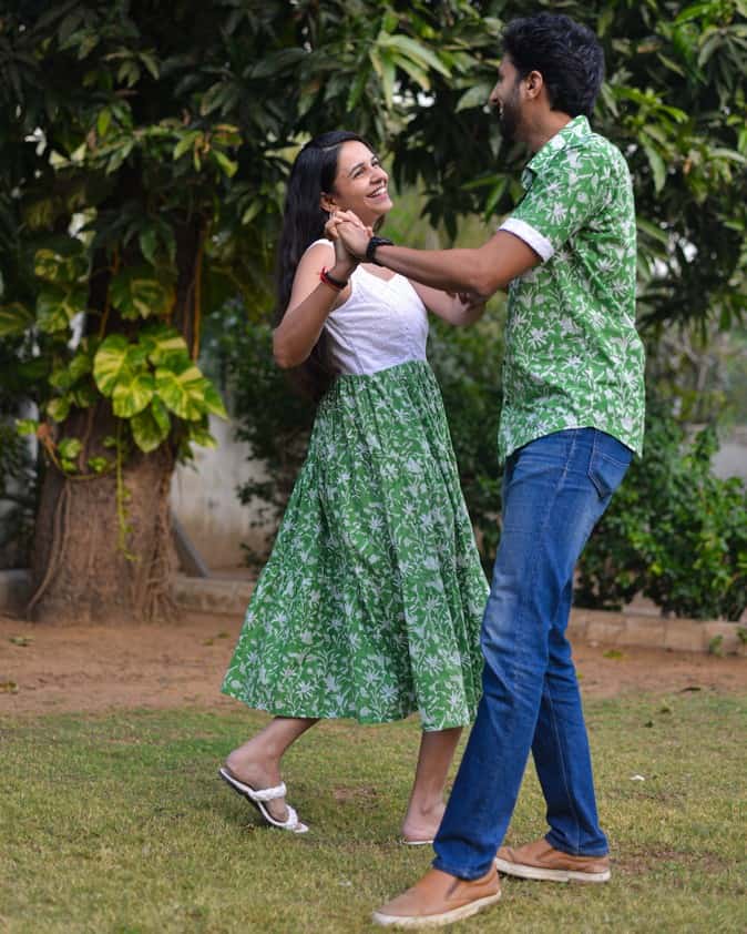 Emerald Green Cutwork Couple Set