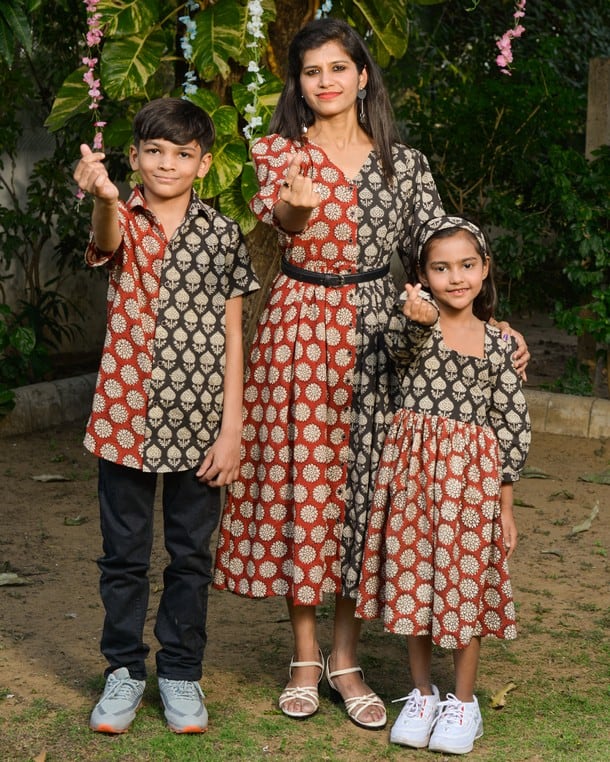 Rosy Noir Vine Mother Kids Twinning