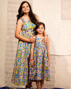 Tulip Vine Mother Daughter Twinning