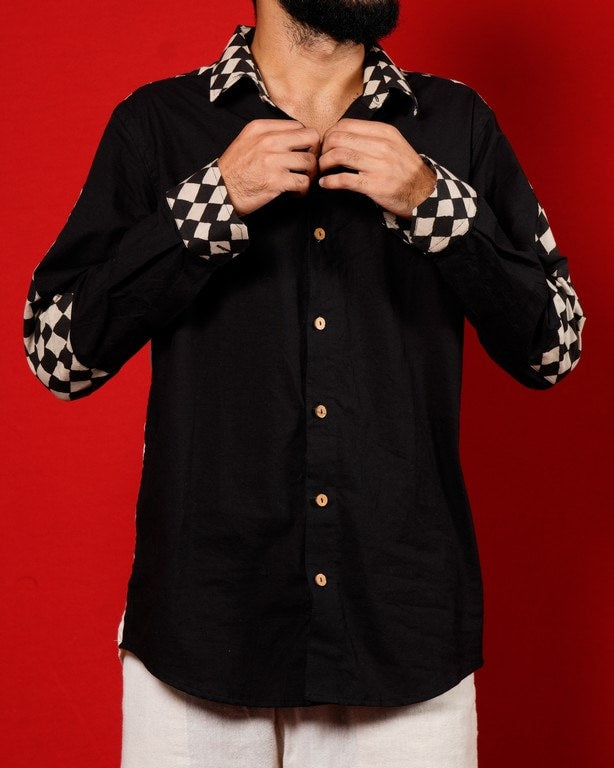 Loma Tantra Shirt