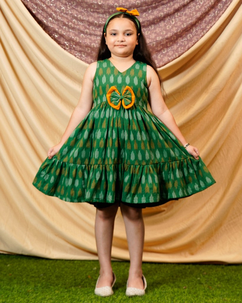 Pickle and Pine Family Set