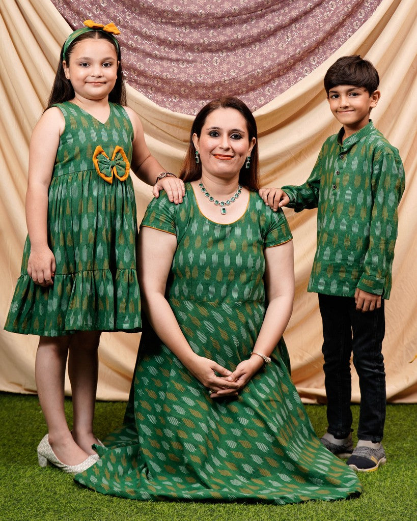 Pickle and Pine Family Set