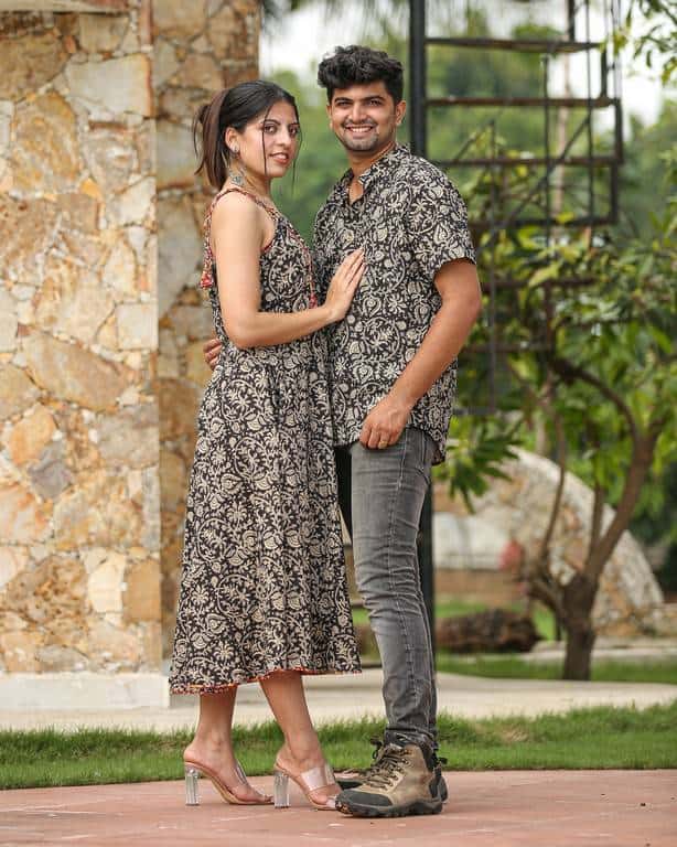 Black Floral Kiara Couple