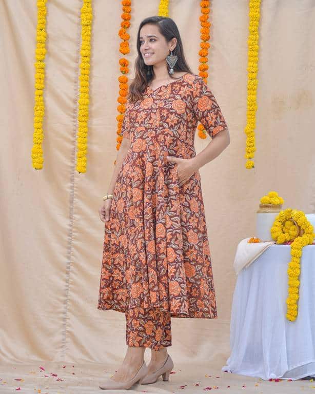 Brick Rose Kurta Set
